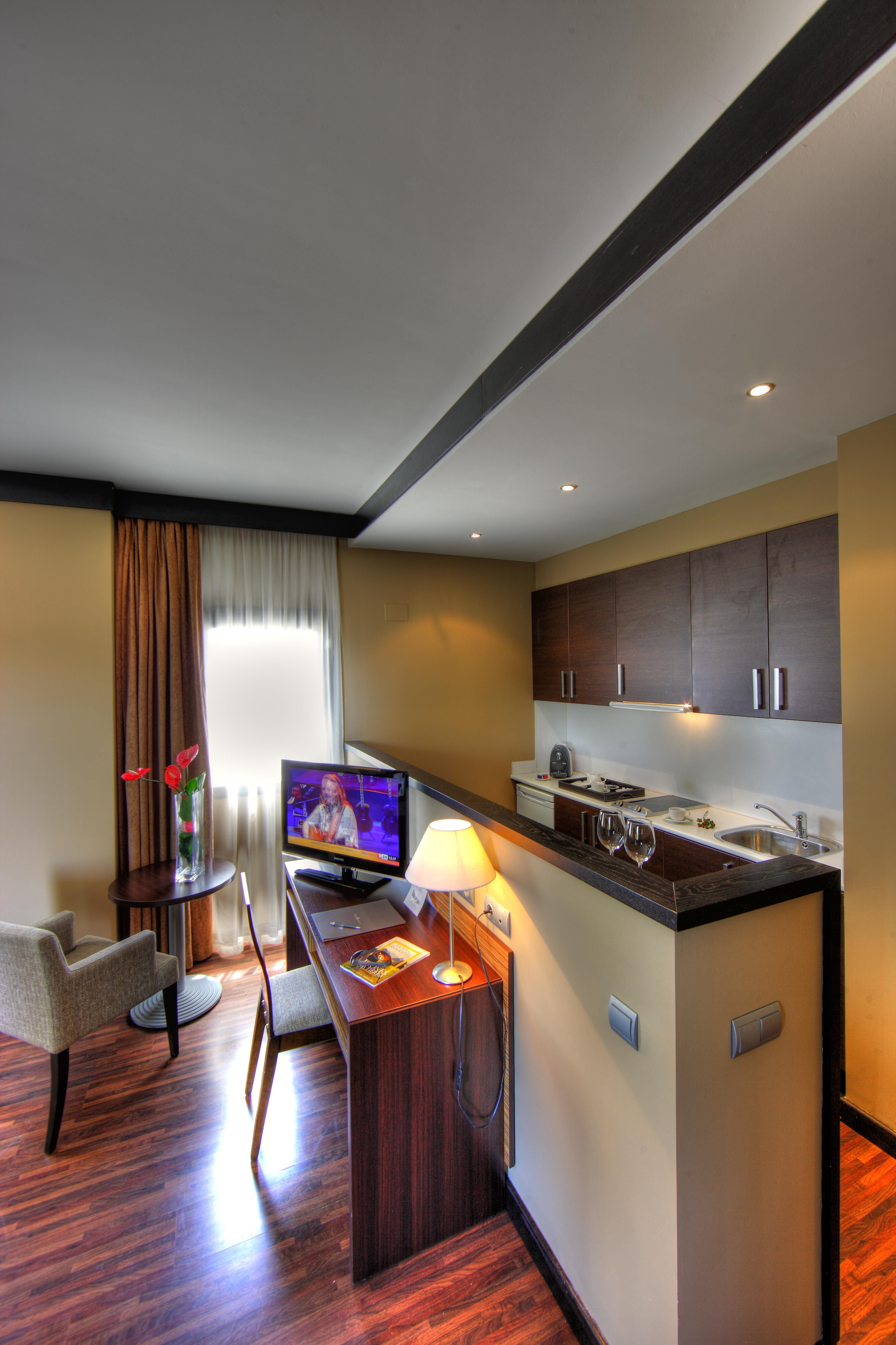 Aparthotel Attica 21 Valles Sabadell Exterior foto